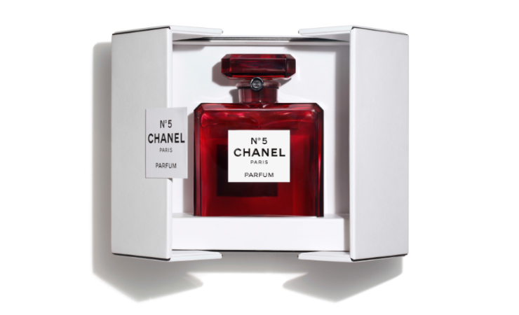 chanel no 5 red