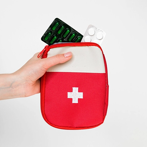 5 Things to Include in a Model’s First Aid Kit