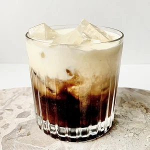 White Russian cocktail recipe