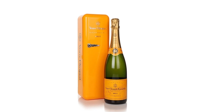 how to pronounce Veuve Clicquot